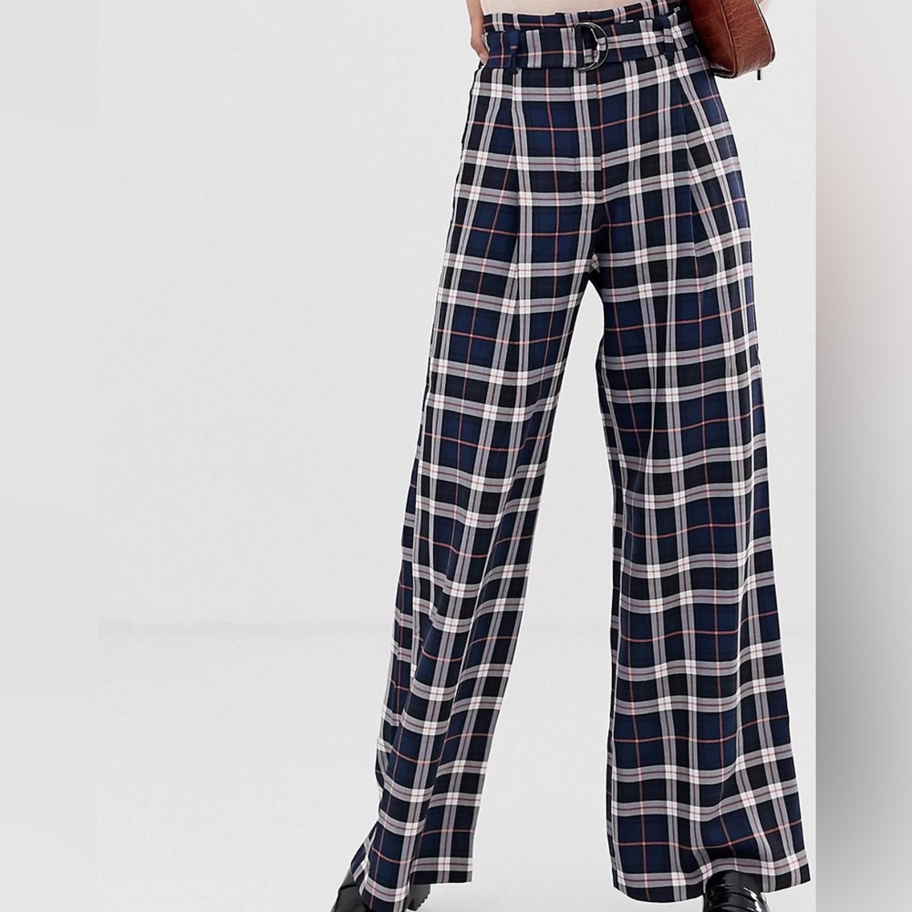 Plaid pants. NWT.